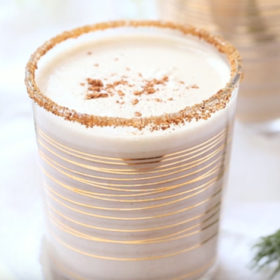 Vegan Eggnog with Cashew Milk